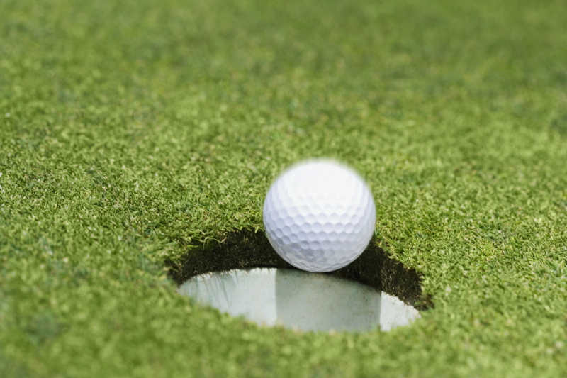 Kích thước tiêu chuẩn của lỗ golf được áp dụng từ năm 1891