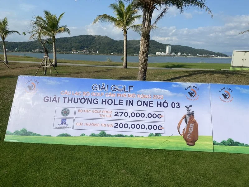 HS Golf tài trợ giải thưởng HIO tại hố số 3 trị giá 270 triệu đồng