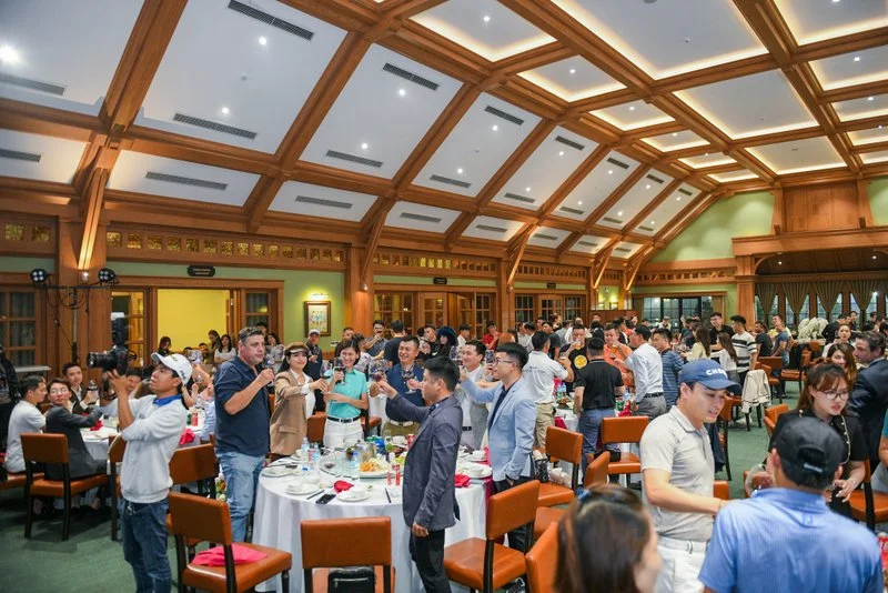 Tiệc trao giải