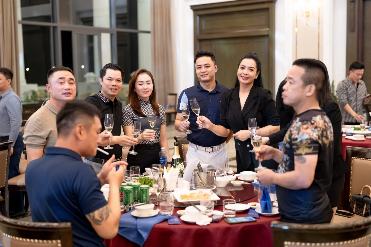 Tiệc trao giải