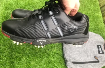 Mua giày golf cũ: Nên hay không? Cần lưu ý gì trước khi mua?