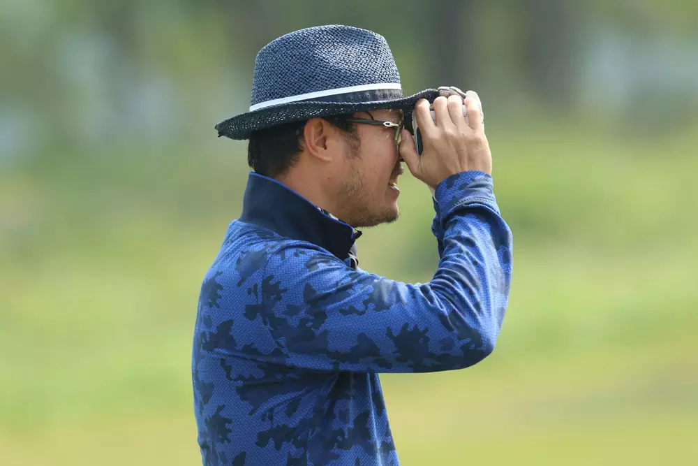 Máy đo khoảng cách được thiết kế nhỏ gọn dễ dàng mang theo