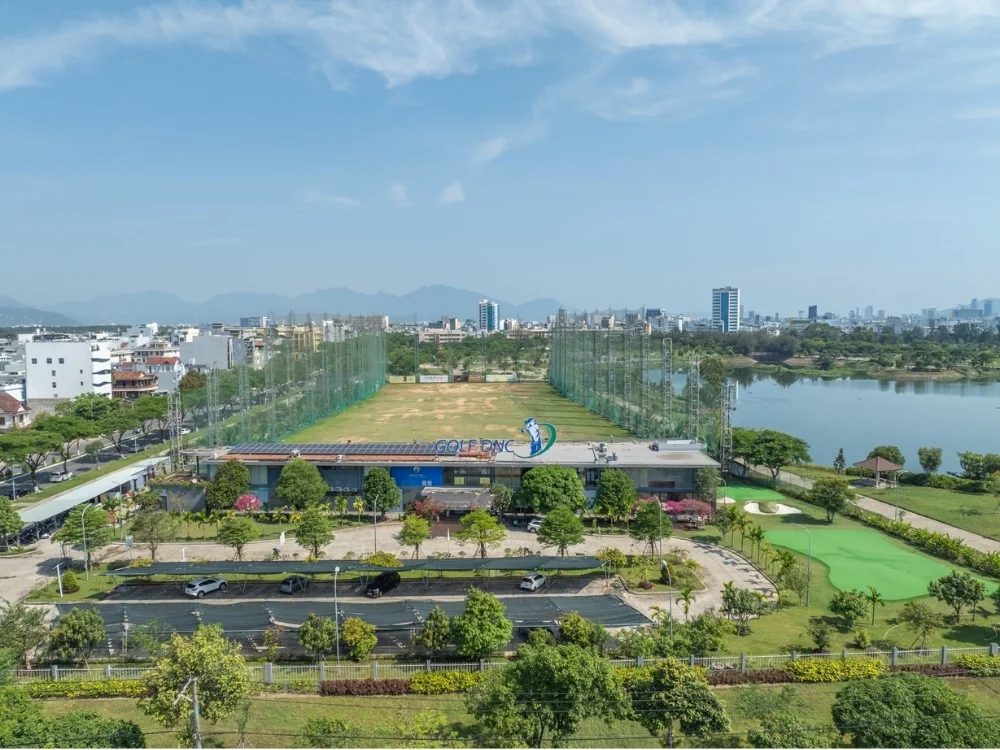 Toàn cảnh sân tập golf DNC Đà Nẵng